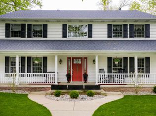 2824 Cliffwood Ln, Fort Wayne, IN 46825