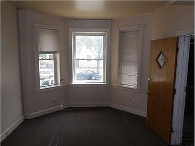 2nd image of 1840 N Kedvale Ave