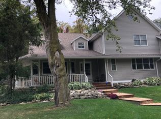 313 NW Catawba Rd, Port Clinton, OH 43452