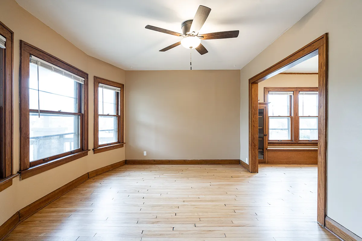 Building Photo - 2800-2802 S Clement Ave #2800