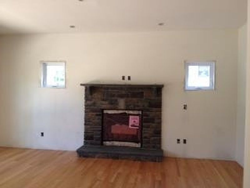 5th image of 24 COTTONWOOD Lane