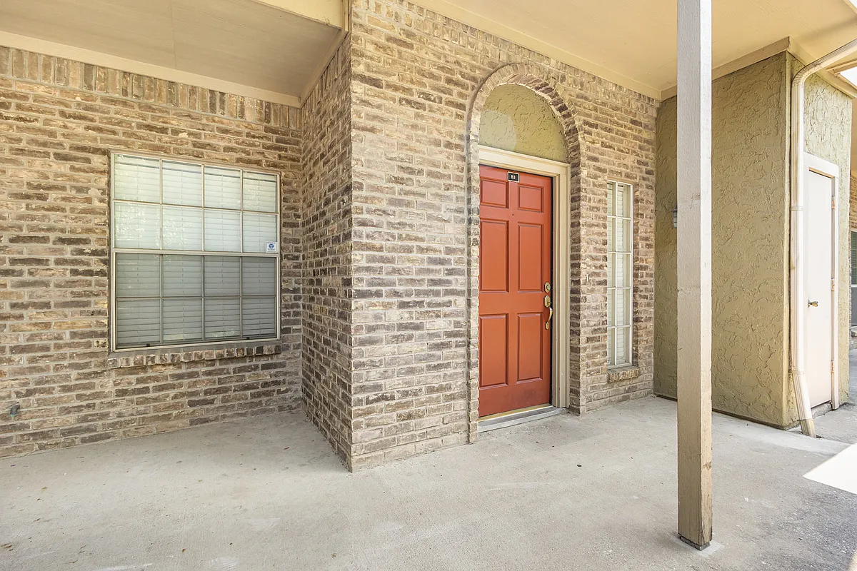 Building Photo - 5740 Martel Ave #B3