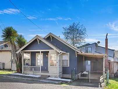 406 N 3rd Ave photo 1