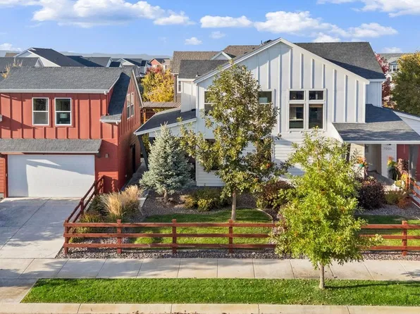 2006 Autumn Moon Dr, Windsor, CO 80550