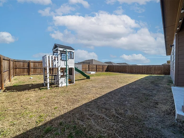 813 Cottonwood Way — Photo 37
