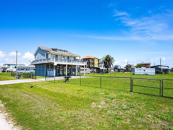 5th image of 872 O'Neil Rd