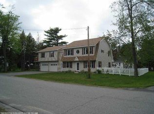 7 Silvermount St, Waterville, ME 04901