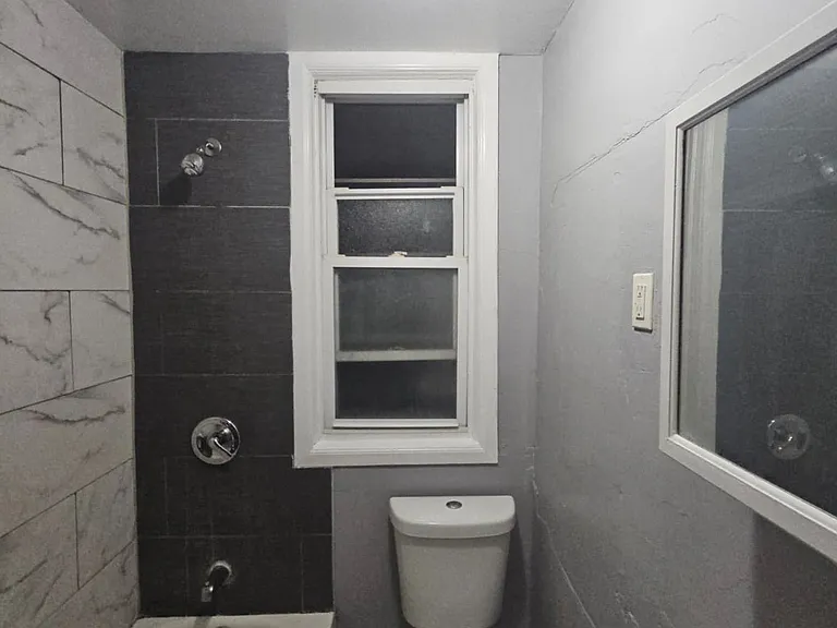 94 N 3rd St #3 — Photo 13