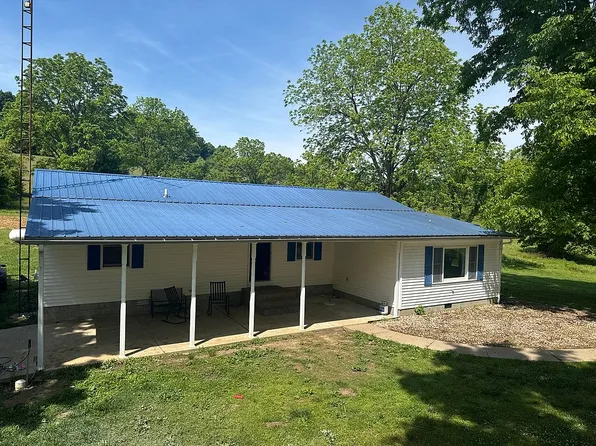 49 Young Way, Falls Of Rough, KY 40119
