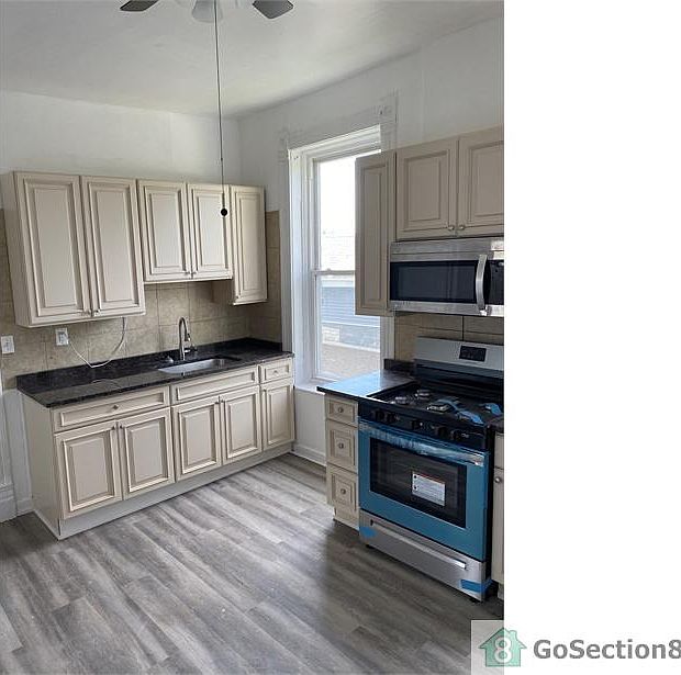 1st image of 1540 S Homan Ave #2