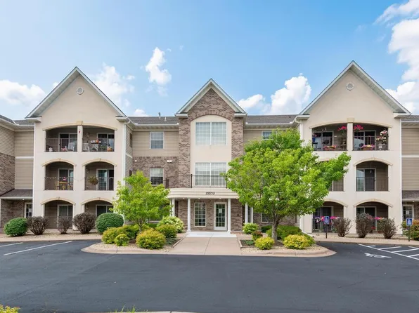 15570 Linnet St NW #2-108, Andover, MN 55304