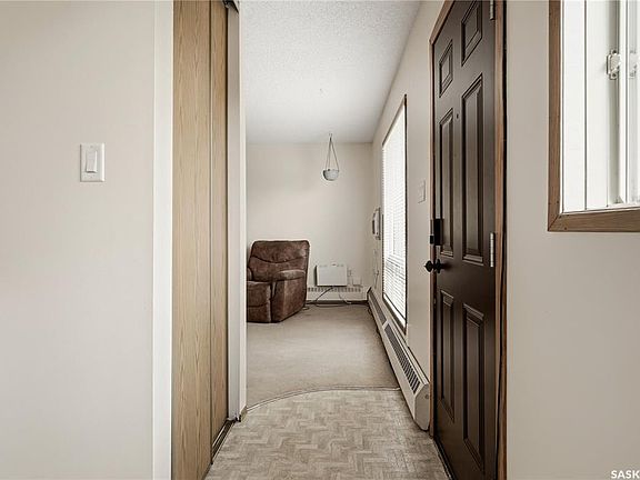 4th image of UNIT 203-15 Alport CRESCENT