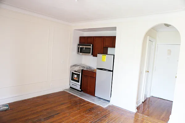 Rented by Chris Stewart, LREB | media 9