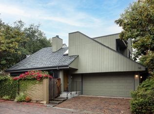 670 San Antonio Rd APT 33, Palo Alto, CA 94306