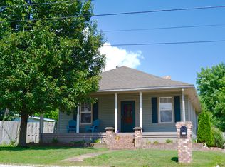 333 Middle St, Newburgh, IN 47630