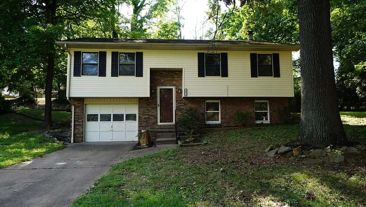 5099 Jamestown Dr photo 1