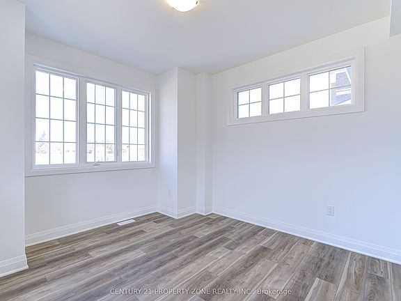 5th image of 1348 Copley Ct