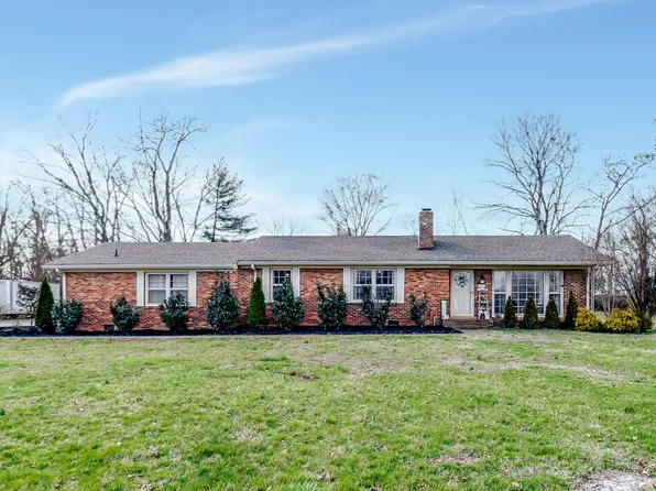 201 Crestview St, Chapel Hill, TN 37034