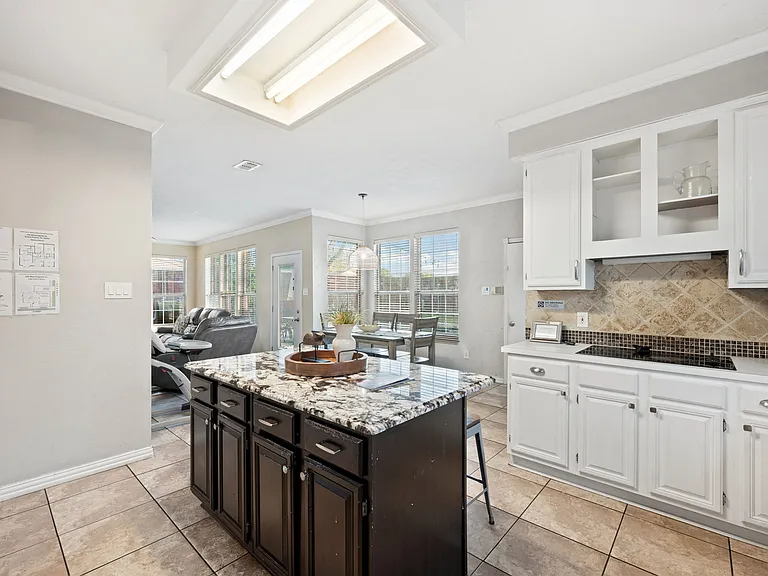 141 Morningside Dr — Photo 47