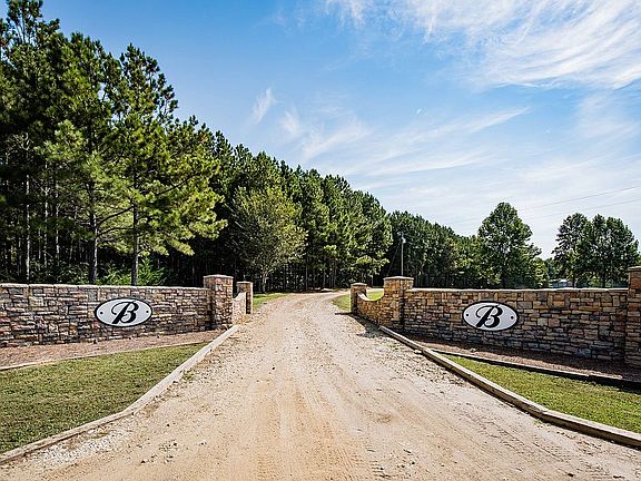 Executive Stone Entryway