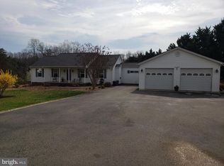 39966 Graves Rd, Mechanicsville, MD 20659