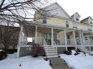 114111 Hundertmark Rd, Chaska, MN 55318