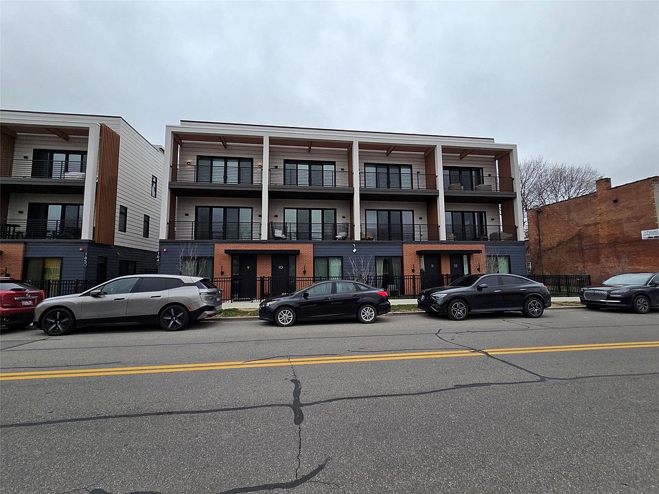1st image of 1640 Bagley St #13