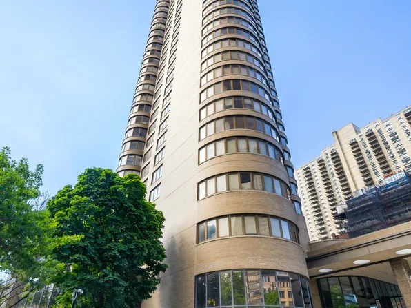 330 East 38th Street image 30 of 30