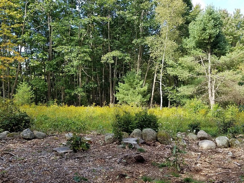 Old Stone Walls - Everywhere