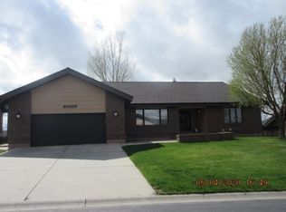 1926 Rustic Dr, Casper, WY 82609