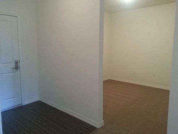 5th image of 12340 NE 115th Pl #329