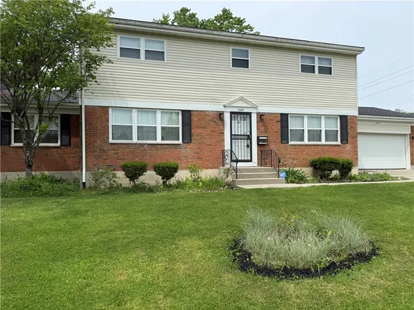 3467 Zephyr Dr, Dayton, OH 45414