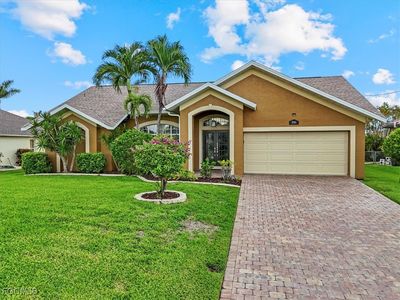 2502 Miracle Pkwy, Cape Coral, FL, 33914