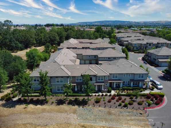 102 Blossom Rock Ln #40, Folsom, CA 95630