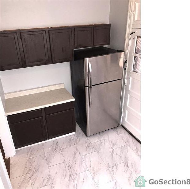 1st image of 8004 S Eberhart Ave #3D