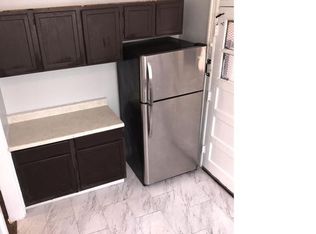 8004 S Eberhart Ave #3D, Chicago, IL 60619
