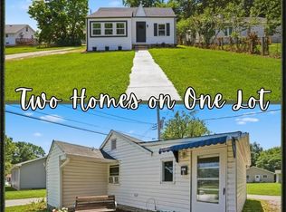 527 Emmons Ave, Saint Charles, MO 63301