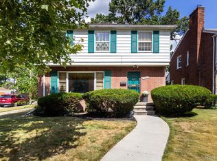 2836 Woodstock Dr, Detroit, MI 48203