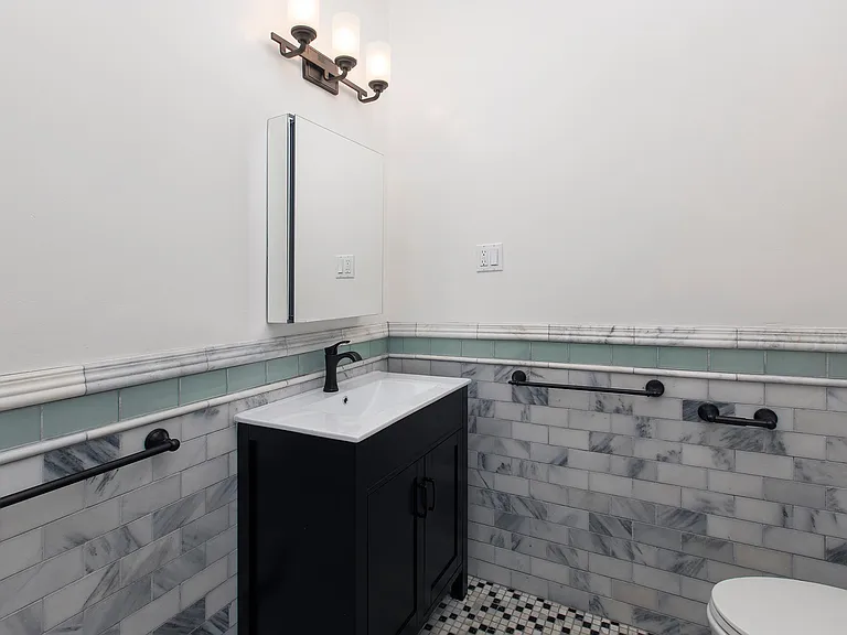 507 Haight St #E — Photo 19