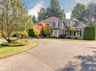 19210 Normandy Park Dr SW, Seattle, WA 98166
