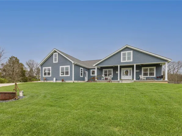 341 Hillside Cabin Ln, Wright City, MO 63390