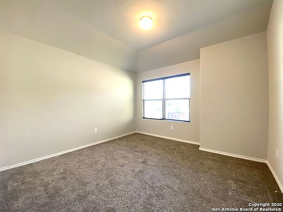 5th image of 15214 Pandion Dr