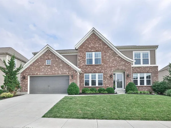 1513 Golf Club Dr, Lebanon, OH 45036