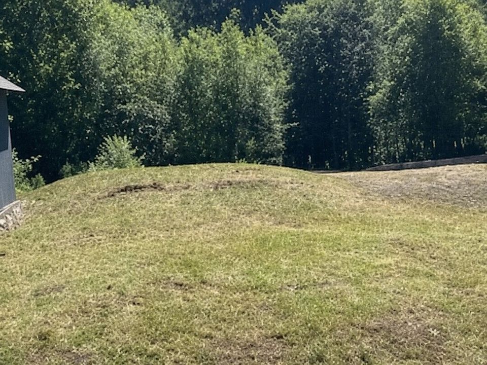 1st image of 130 E Annas