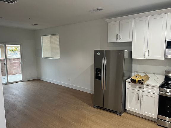 5th image of 10868 Mountain View Ave