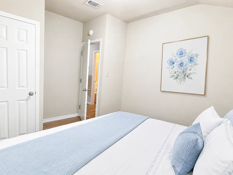 1704 Fairfax Ave #6 — Photo 22