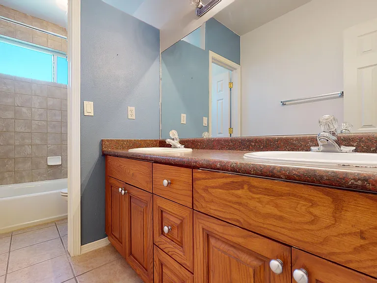 6256 Escondido Dr — Photo 28