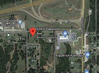 624 N Oakwood Ave, Chandler, OK 74834