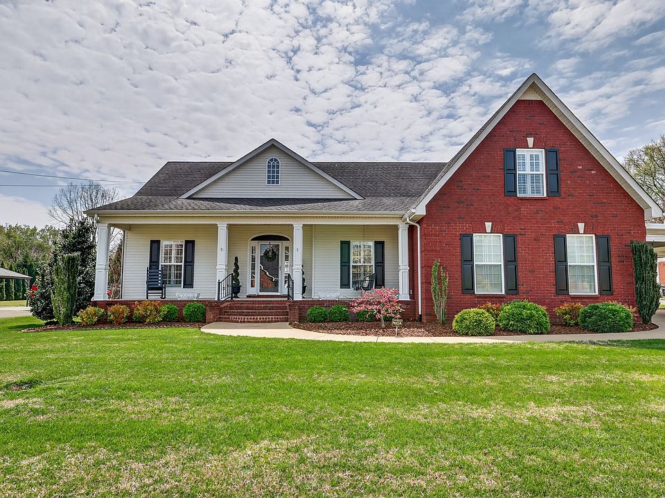 1st image of 2216 Red Mile Rd