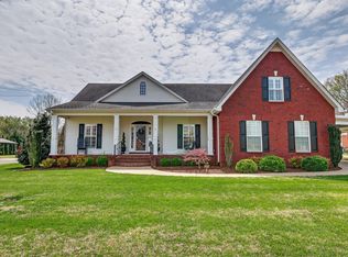 2216 Red Mile Rd, Murfreesboro, TN 37127